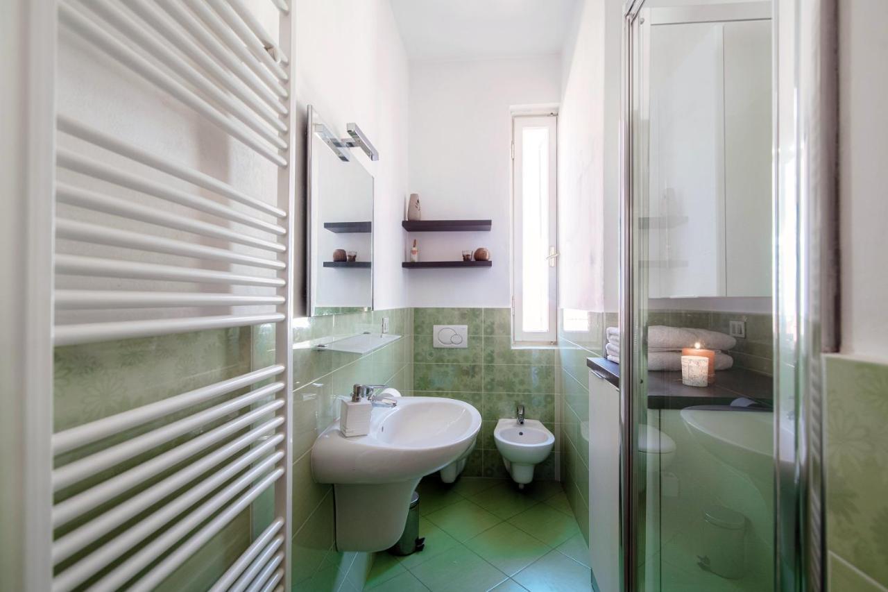 Anna'S Home Super Cozy Flat, With A/C, High Speed Wifi, Near The Lake And Public Transport Como Eksteriør bilde