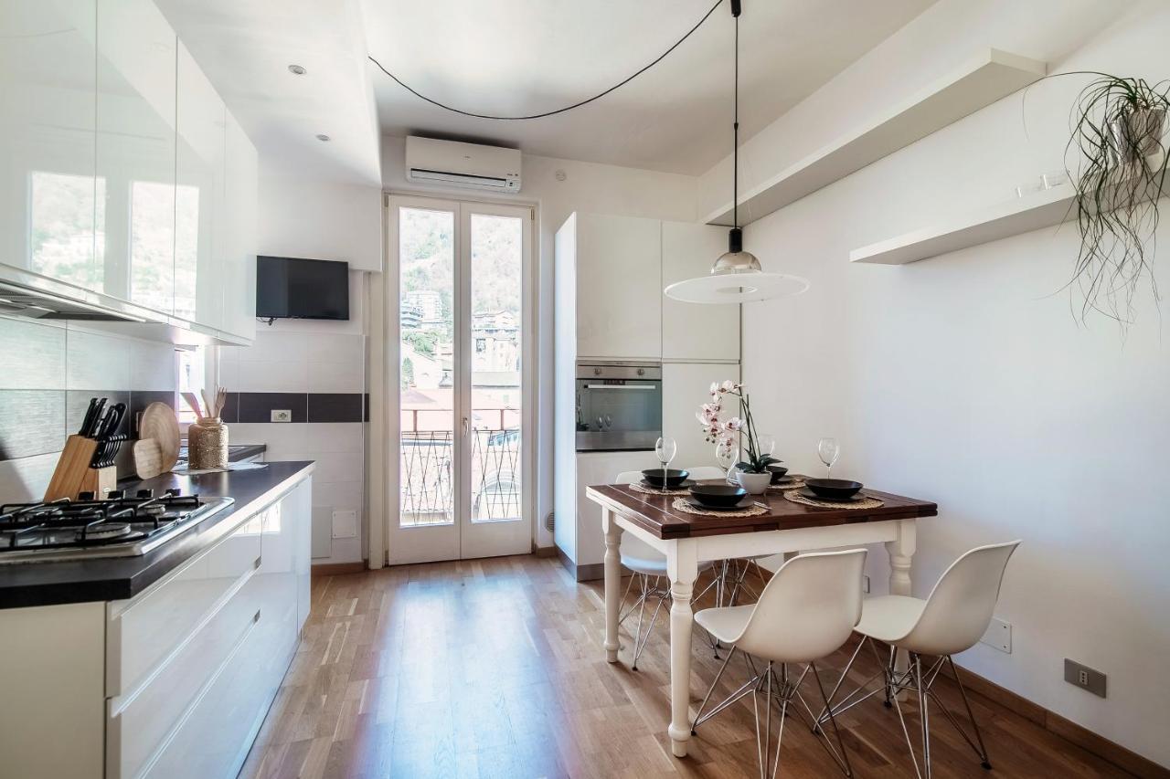 Anna'S Home Super Cozy Flat, With A/C, High Speed Wifi, Near The Lake And Public Transport Como Eksteriør bilde